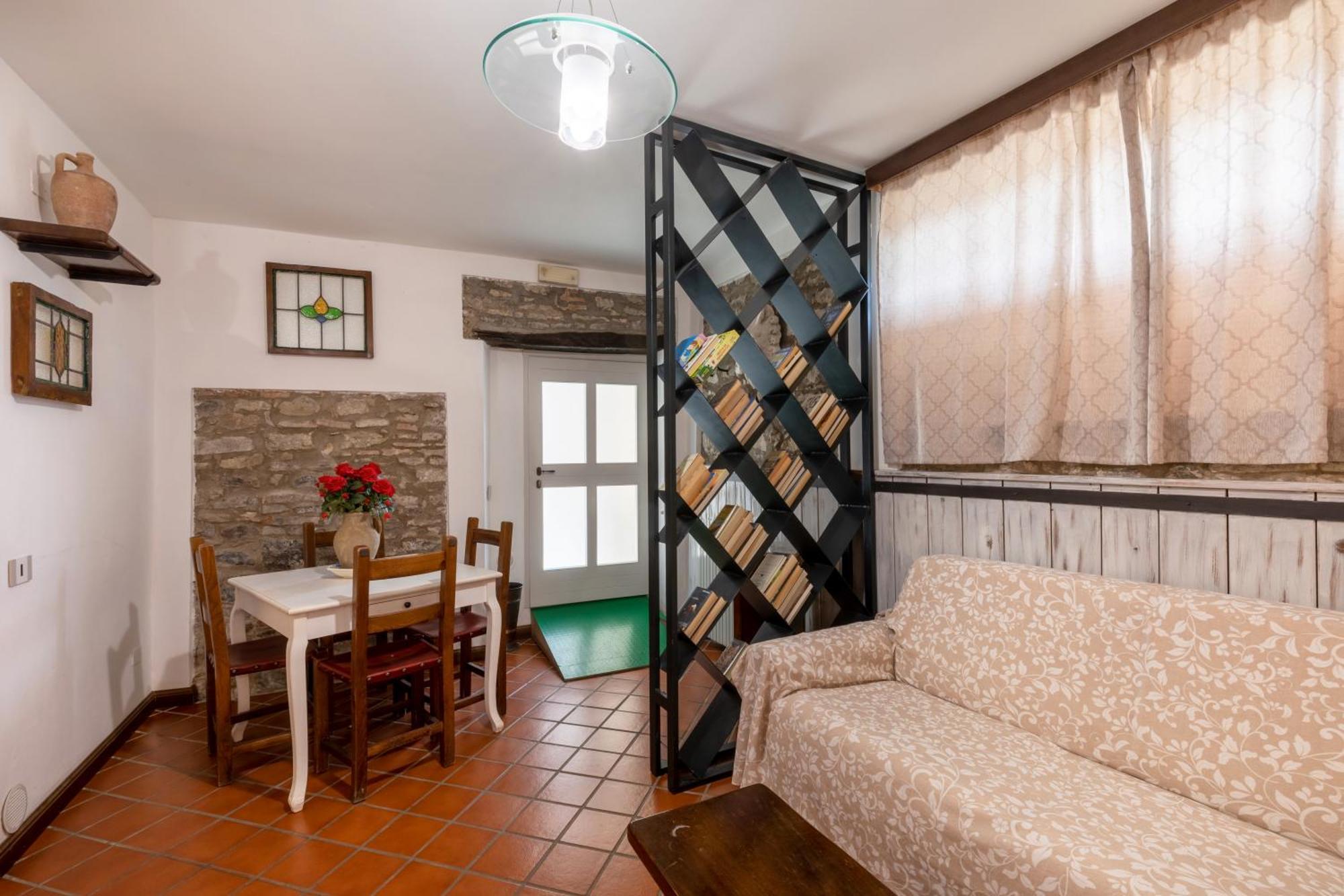 Il Torrione Bed & Breakfast กัสติลโยเน เดล ลาโก ภายนอก รูปภาพ